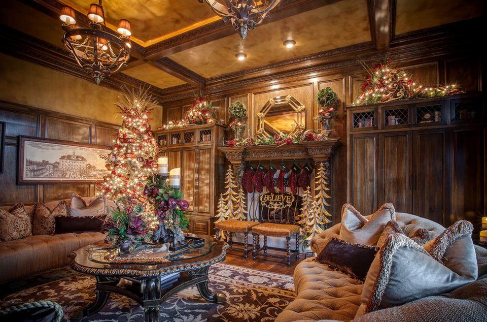 fotosolution-Beautiful-Living-Room Decorating-for-Christmas-Holiday-21